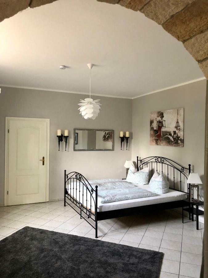 Ferienwohnung Am Wasser Villa Graf Von Pfeil Dresden Dış mekan fotoğraf